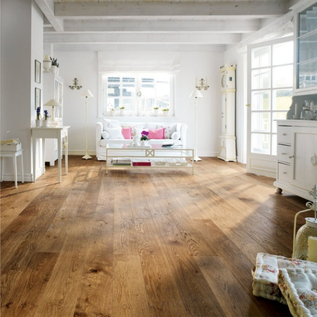 Woodgrain Tile